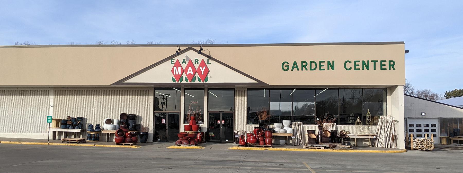 Front of the south Lincoln, Nebraska, Earl May Garden Center.